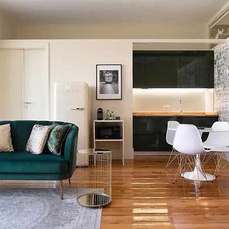 Historic At Cardosas With Balcony * Porto