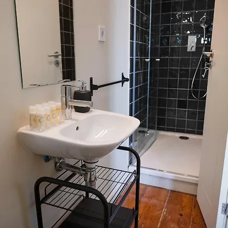 Historic At Cardosas With Balcony *