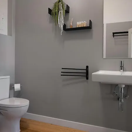 דירה Historic At Cardosas With Balcony