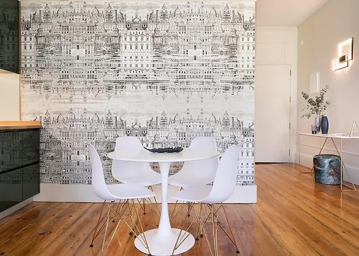 Historic At Cardosas With Balcony Apartman *